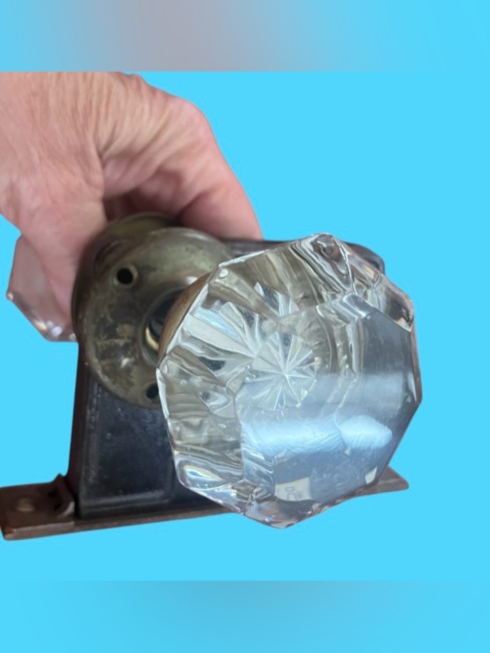 Vintage Glass Octagonal Door Knob on Brass Base - Picture 2 of 3